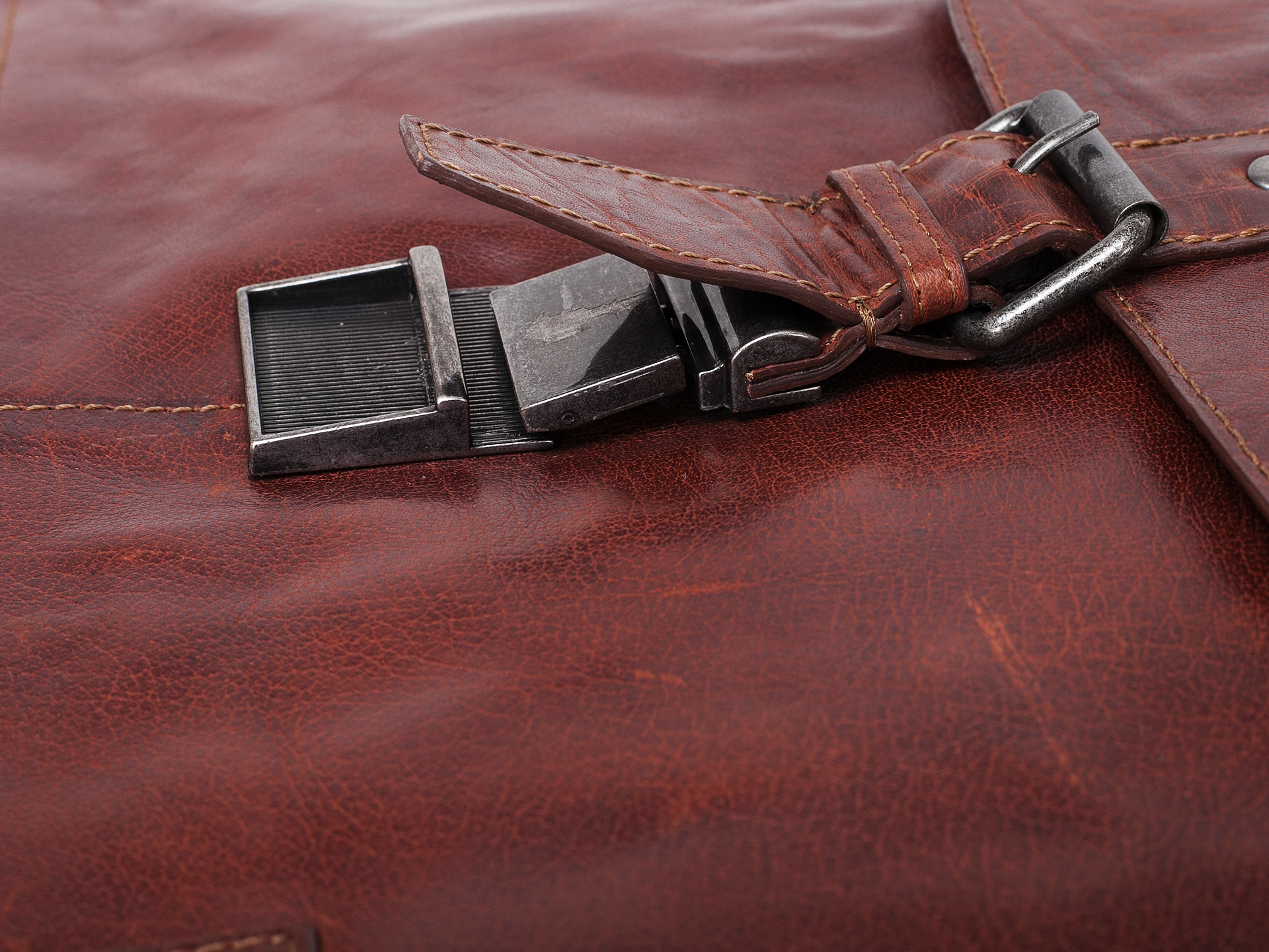 Aktatáska Briefcase 13″ Brandy 4 Aktatáska Briefcase 13″ Brandy - Image 4