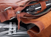 Aktatáska Vertical Flapbag 13" Brandy BB071 5 Aktatáska Vertical Flapbag 13" Brandy BB071 - Image 5