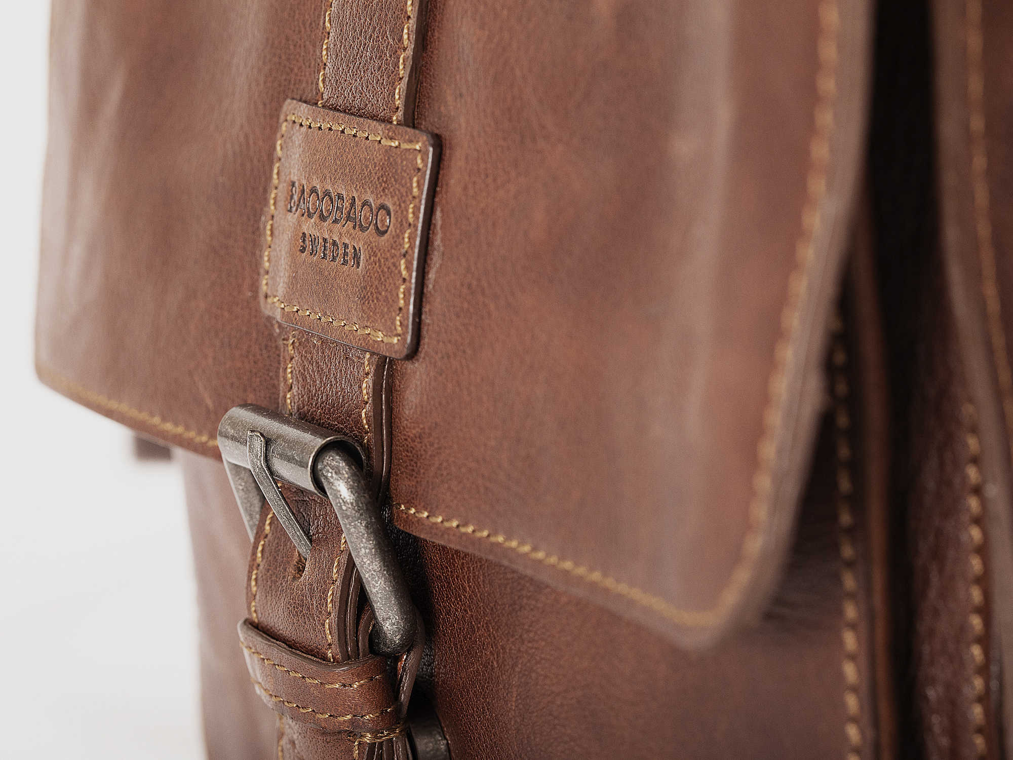 Aktatáska Flapbag iPad Brandy BB128 5 Aktatáska Flapbag iPad Brandy BB128 - Image 5