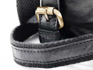 Kézitáska Shoulderbag Medium Black LB017 9 LB017 3