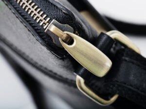 Kézitáska Shoulderbag Small Black LB019 11 LB019 6