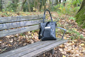 Kézitáska Totebag 13" Black LB025 13 LB025 5 scaled