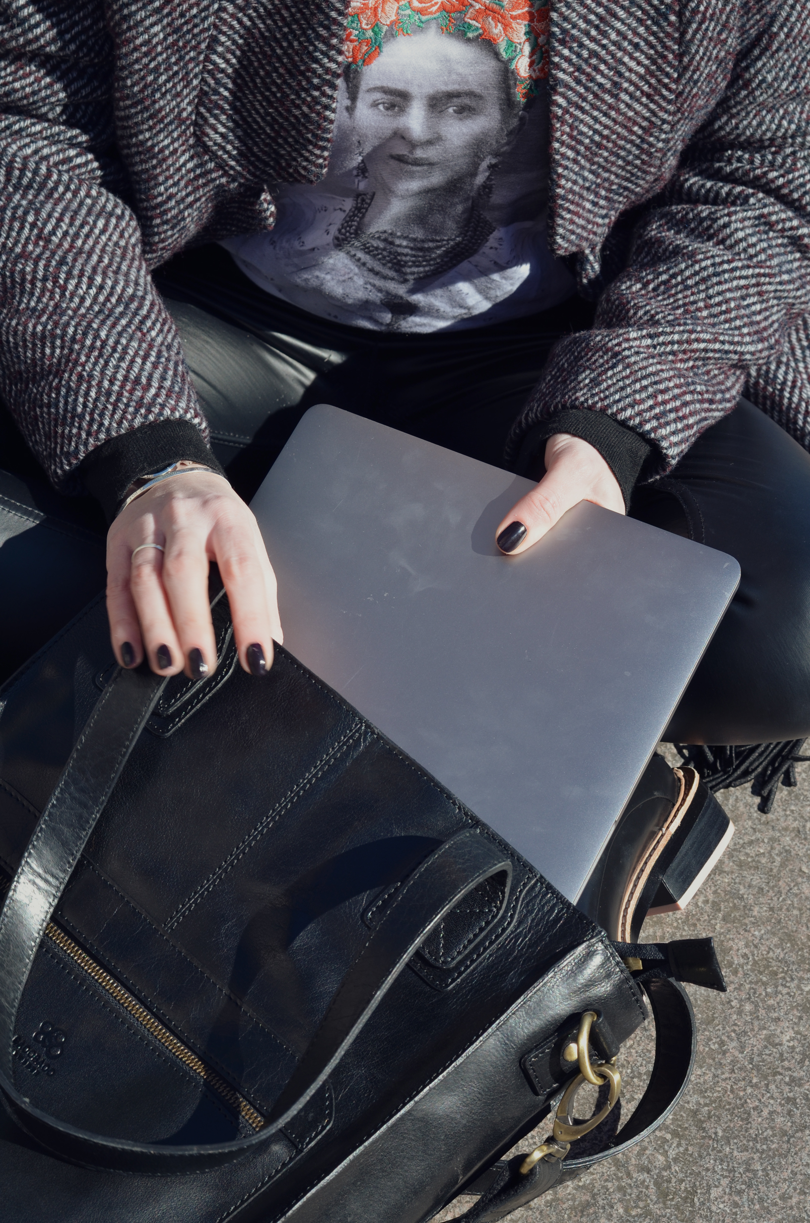 Kézitáska Totebag 13" Black LB025 9 Kézitáska Totebag 13" Black LB025 - Image 9