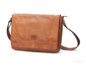 zsebes bőr aktatáska 15-16 Tan BB096-1 - Flapbag fedeles laptoptáska két fő rekesszel