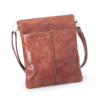 Kézitáska Shoulderbag Small Brandy LB018 9 Brandy színű bivalybőr női bőrtáska Shoulderbag Small LB018, Valódi bőr táska LB018 Brandy színű vállon viselve, Kis méretű bőrtáska Shoulderbag Small LB018 belső zsebekkel, kézitáska
