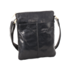 Kézitáska Shoulderbag Small Black LB019 6 Fekete bivalybőr női bőrtáska Shoulderbag Small LB019, LB019 fekete kis kézitáska belső zsebekkel, Elegáns fekete bőrtáska Shoulderbag Small viselése a vállon, Valódi bőr Shoulderbag Small fekete táska cipzáros részletei